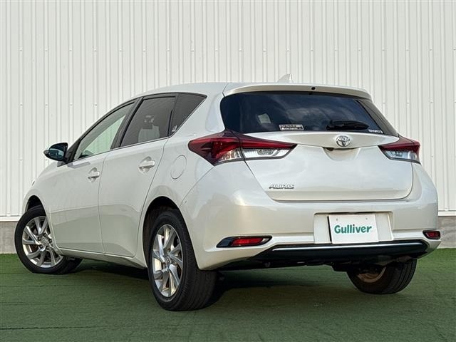 Toyota AURIS 2017 8569044-13