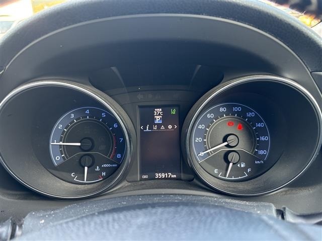 Toyota AURIS 2017 8569044-8