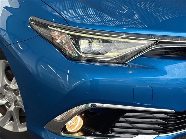 Toyota AURIS 2016 8569045-10