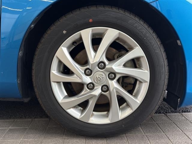 Toyota AURIS 2016 8569045-12