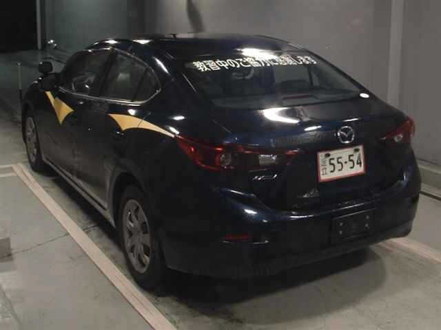 Mazda AXELA 2016 8583349-1