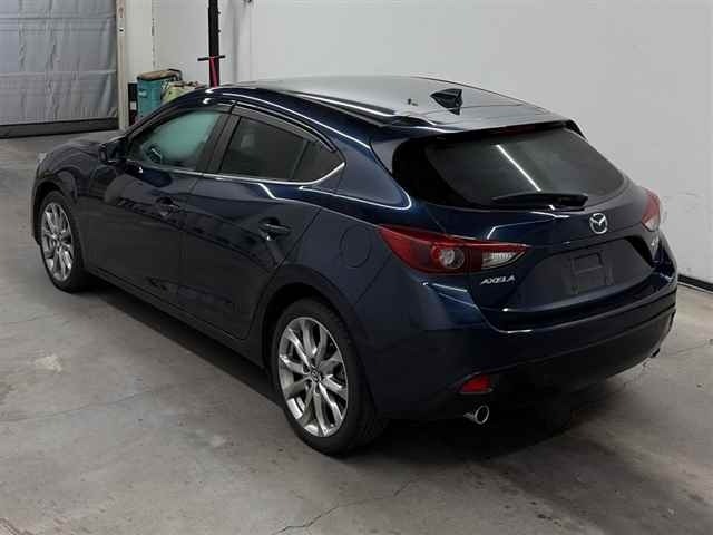 Mazda AXELA 2015 8583386-1