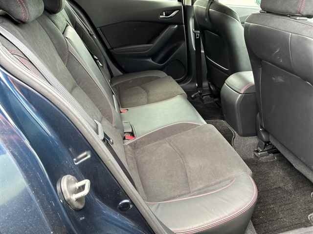 Mazda AXELA 2015 8583386-8