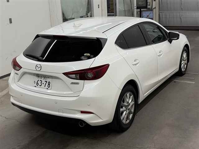 Mazda AXELA 2015 8583394-5