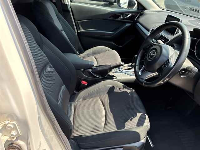 Mazda AXELA 2015 8583394-7