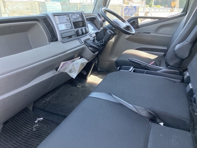 Mitsubishi CANTER 2017 8582302-5