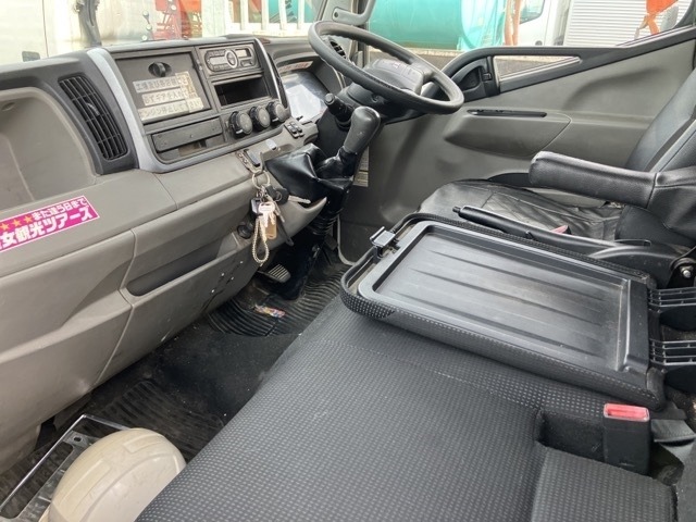 Mitsubishi CANTER 2016 8582408-5
