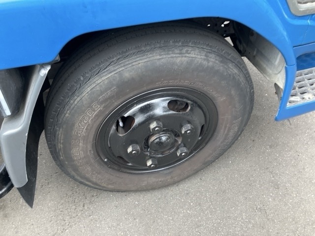 Mitsubishi CANTER 1995 8582457-9