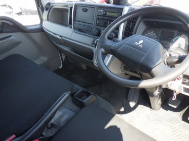 Mitsubishi CANTER 2019 8582556-3