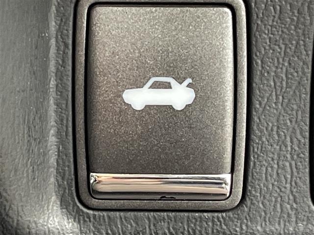 Nissan CIMA 2012 8577534-6