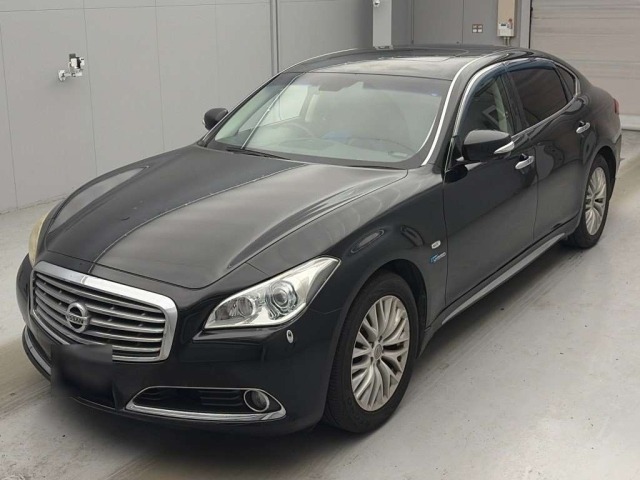 Nissan CIMA 2012 8577557-0