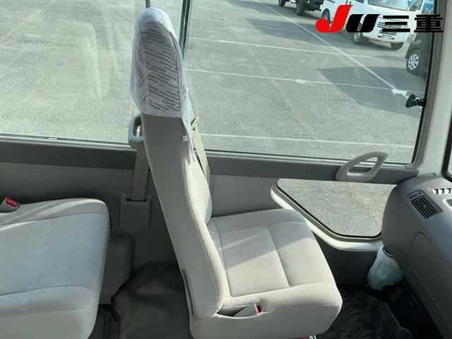 Toyota COASTER 2014 8572574-3