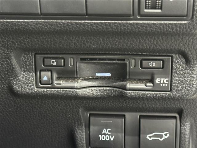 Toyota COROLLA CROSS 2024 8573809-19