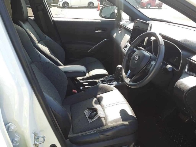 Toyota COROLLA CROSS 2024 8573911-10
