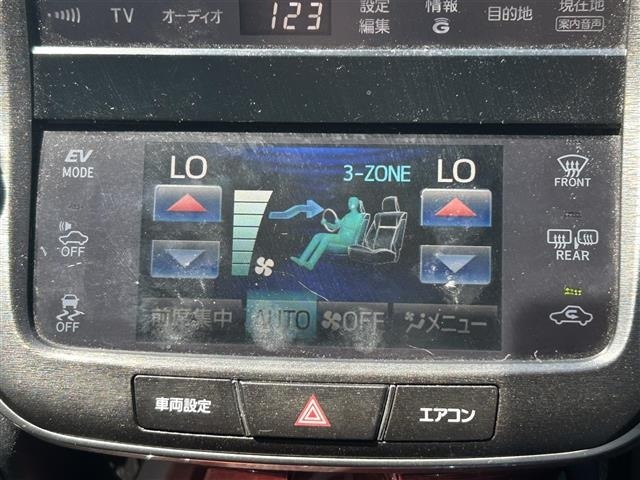 Toyota CROWN MAJESTA 2015 8572130-18