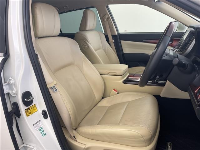 Toyota CROWN MAJESTA 2013 8572131-3