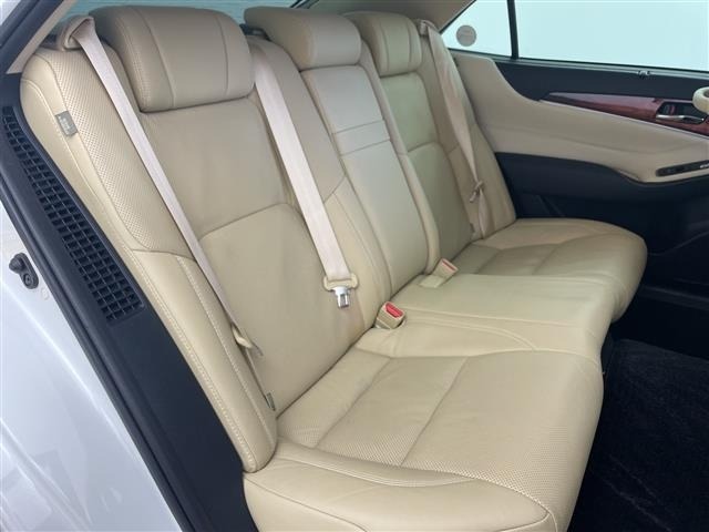 Toyota CROWN MAJESTA 2013 8572131-7