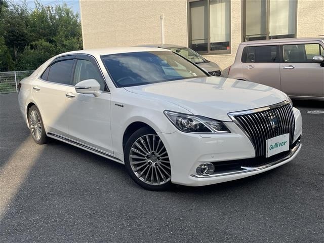 Toyota CROWN MAJESTA 2013 8572132-0