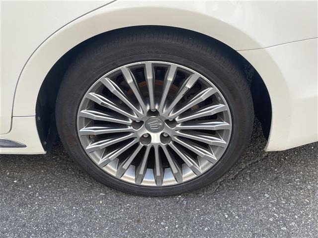 Toyota CROWN MAJESTA 2013 8572132-7