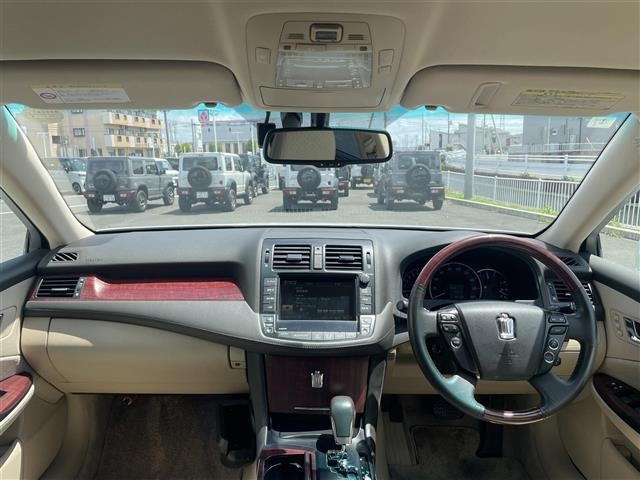 Toyota CROWN 2009 8568248-14