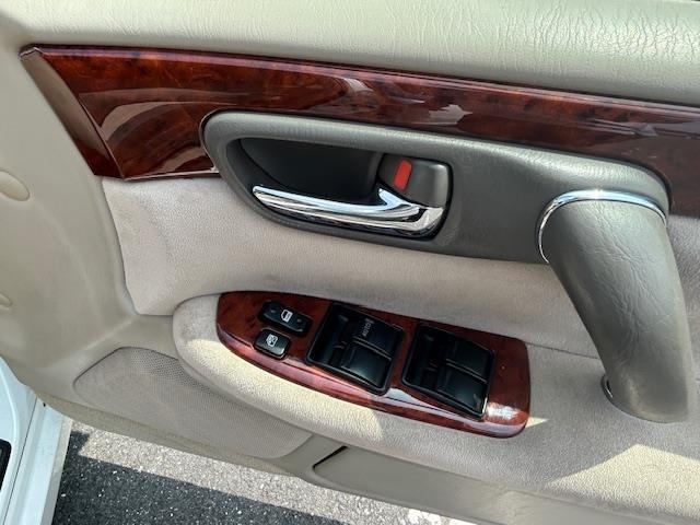 Toyota CROWN 2000 8568274-10