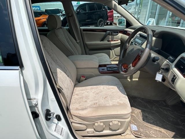 Toyota CROWN 2000 8568274-11