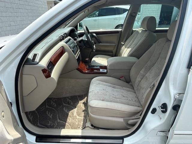 Toyota CROWN 2000 8568274-12