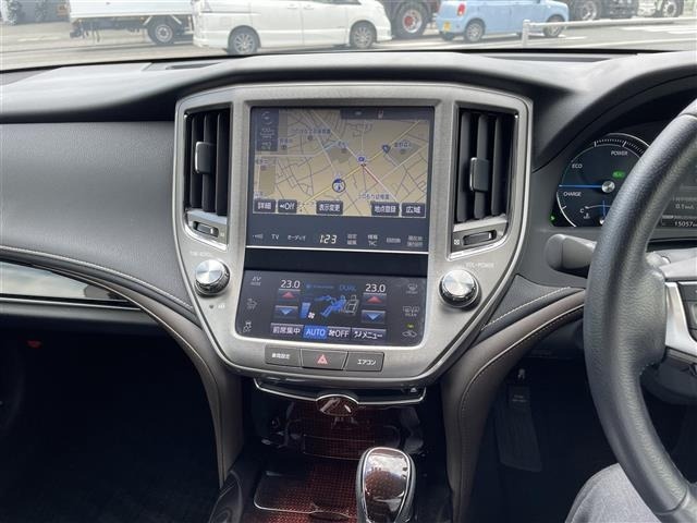 Toyota CROWN 2015 8568280-6