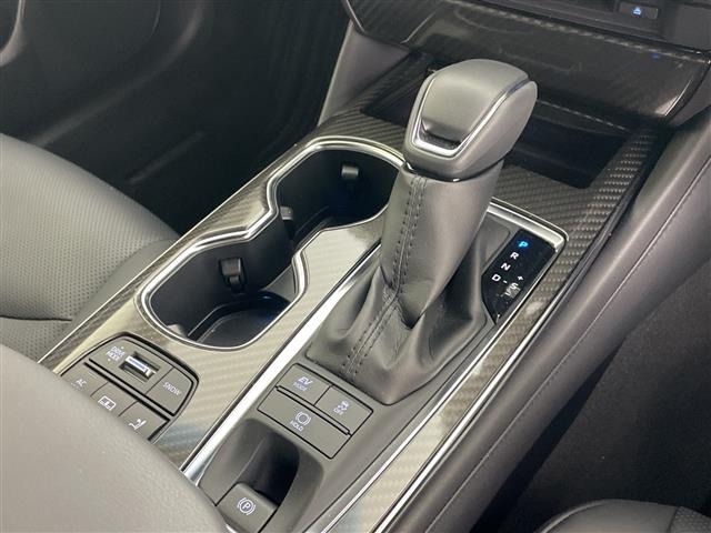 Toyota CROWN 2021 8568284-12