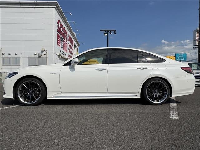 Toyota CROWN 2019 8568289-2