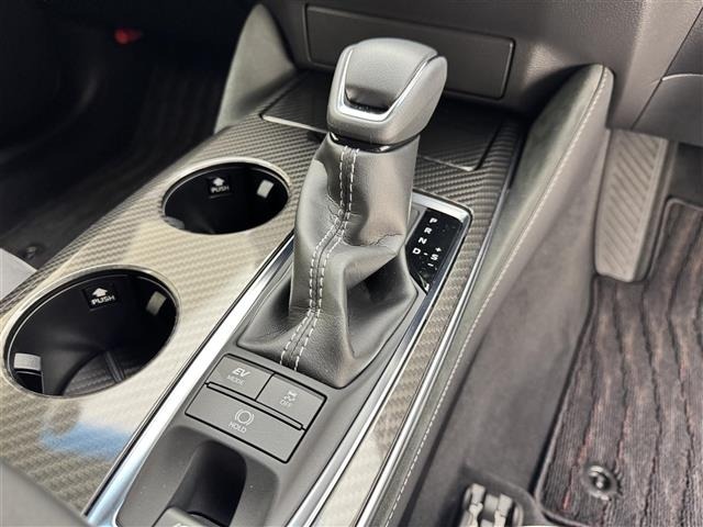 Toyota CROWN 2019 8568304-3