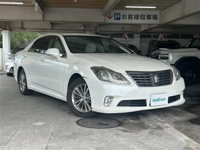 Toyota CROWN 2012 8568311-0
