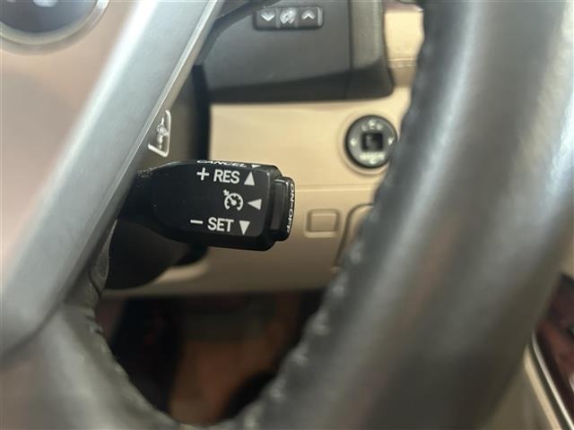 Toyota CROWN 2012 8568311-18