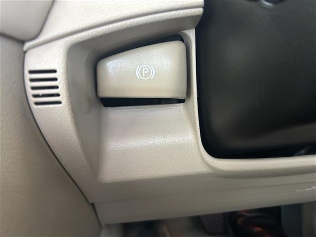 Toyota CROWN 2012 8568311-7
