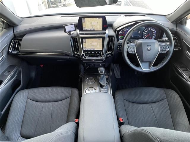 Toyota CROWN 2018 8568314-14