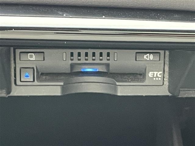 Toyota CROWN 2020 8568315-3