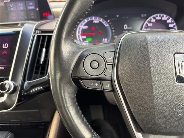 Toyota CROWN 2019 8568324-16