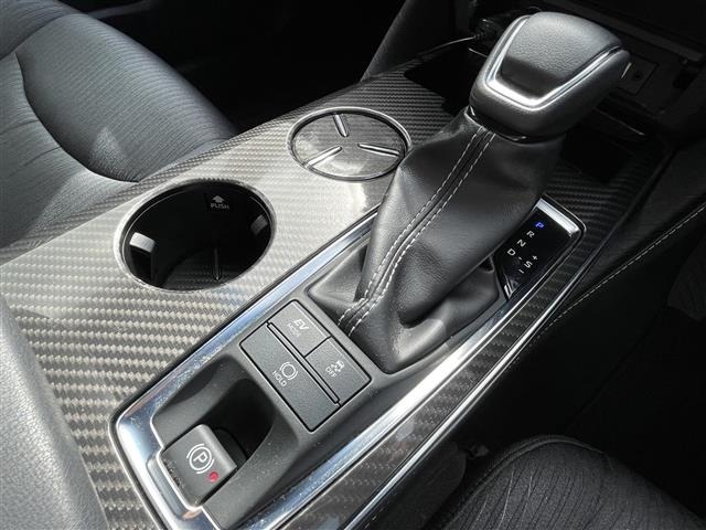 Toyota CROWN 2018 8568326-1
