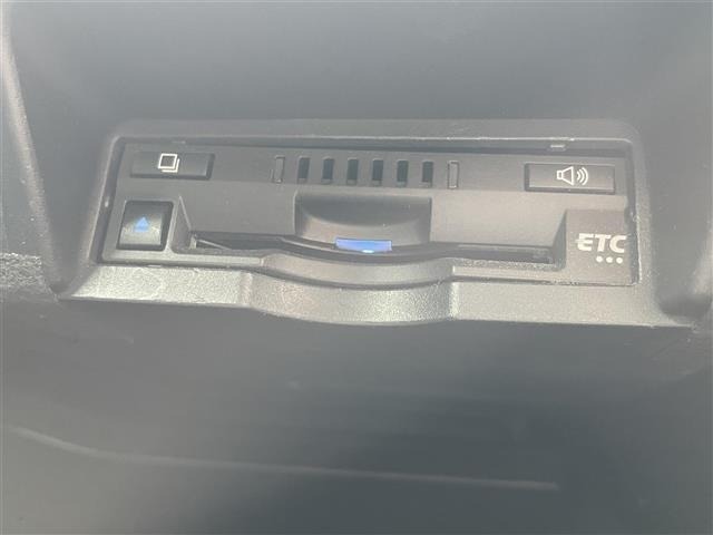Toyota CROWN 2018 8568326-10