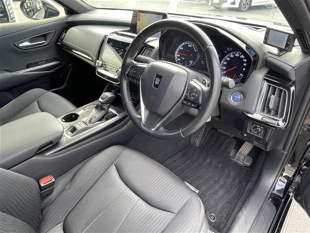 Toyota CROWN 2018 8568326-2