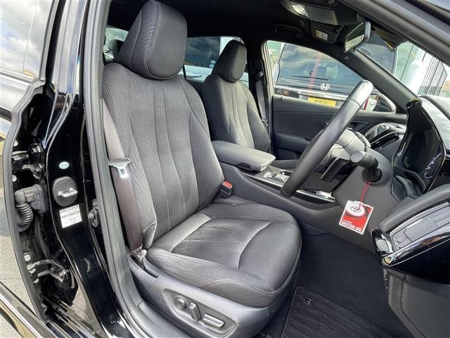 Toyota CROWN 2018 8568326-4
