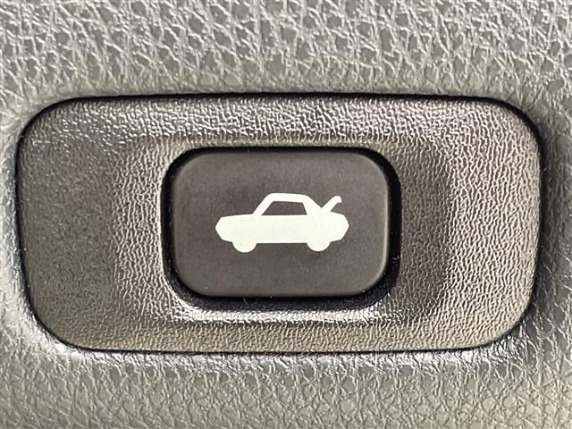 Toyota CROWN 2016 8568327-18