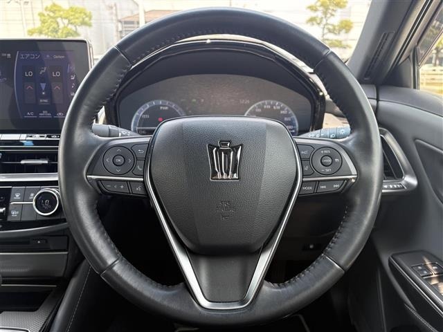 Toyota CROWN 2022 8568333-1