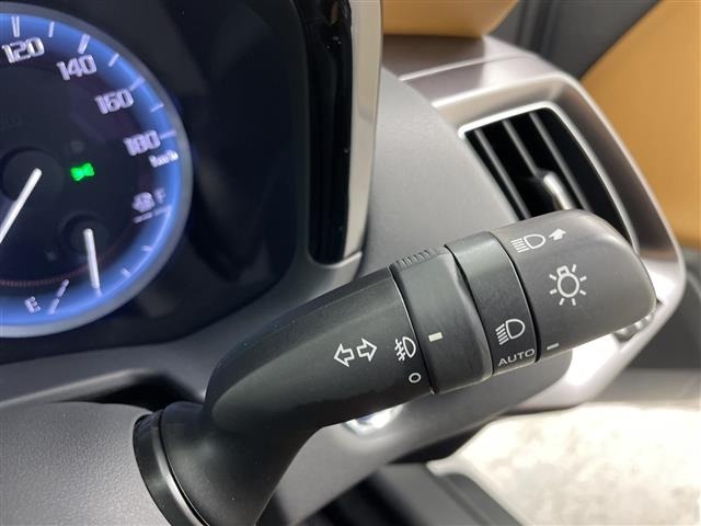 Toyota CROWN 2022 8568334-7