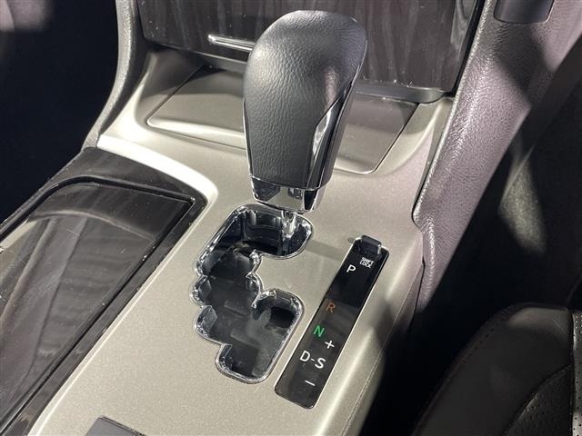 Toyota CROWN 2012 8568343-5