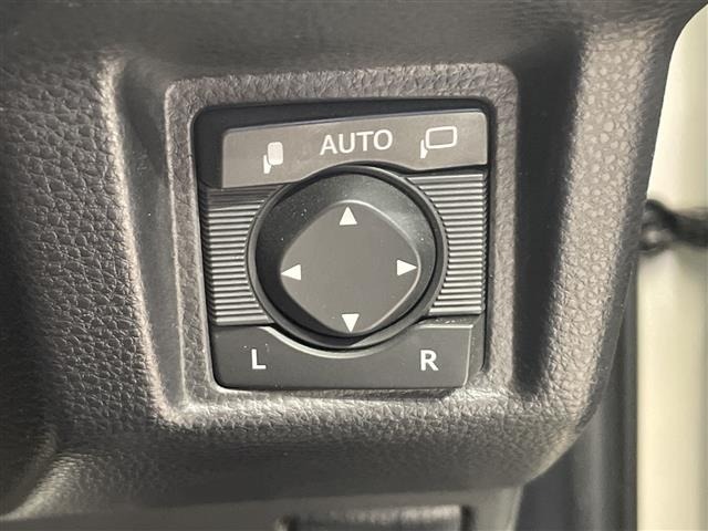 Toyota CROWN 2018 8568349-1