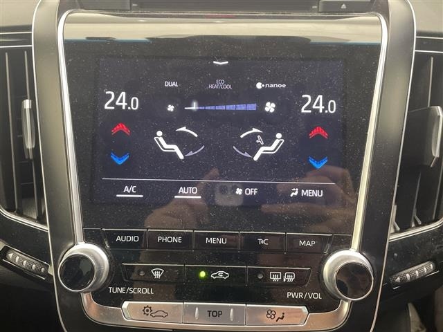 Toyota CROWN 2018 8568349-21
