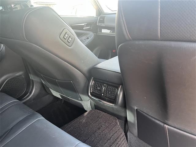 Toyota CROWN 2017 8568359-11