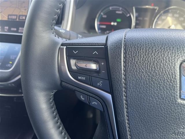Toyota CROWN 2017 8568359-8