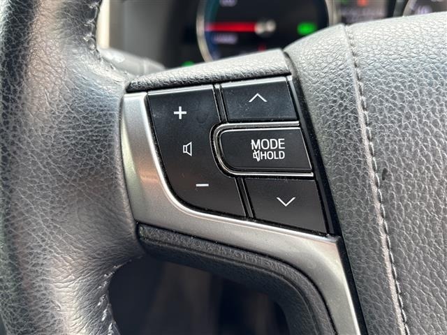 Toyota CROWN 2015 8568364-1